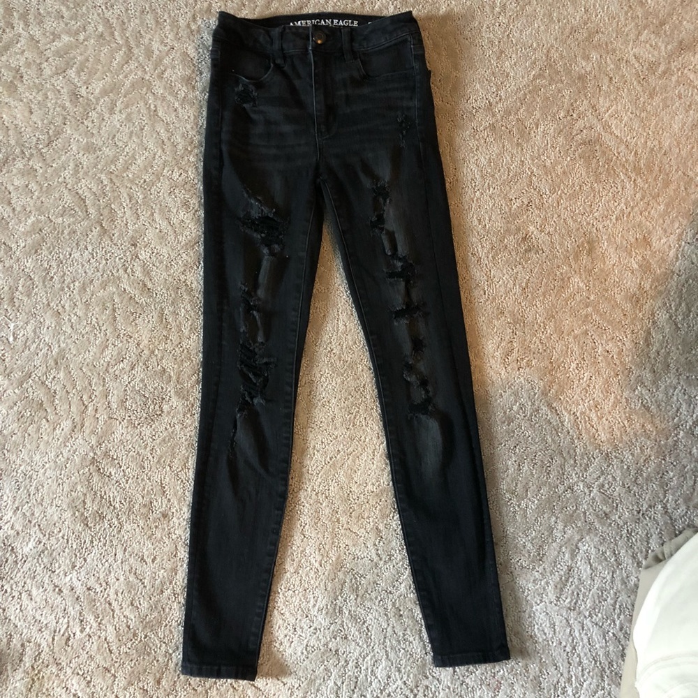 Black American Eagle super stretch jeans.